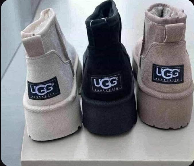 [F] ugg czarne