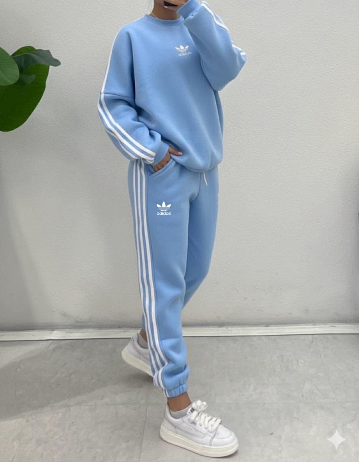 [F] dres Adi niebieski