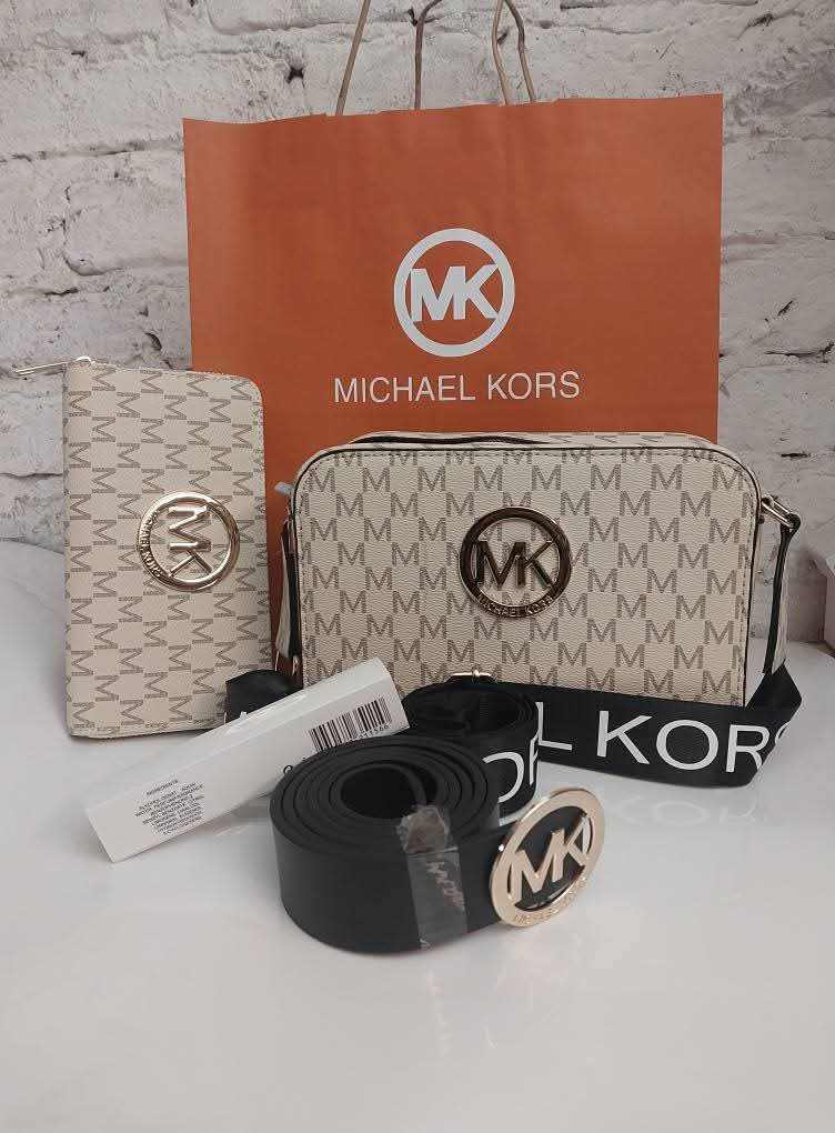 [F] jasny zestaw damski