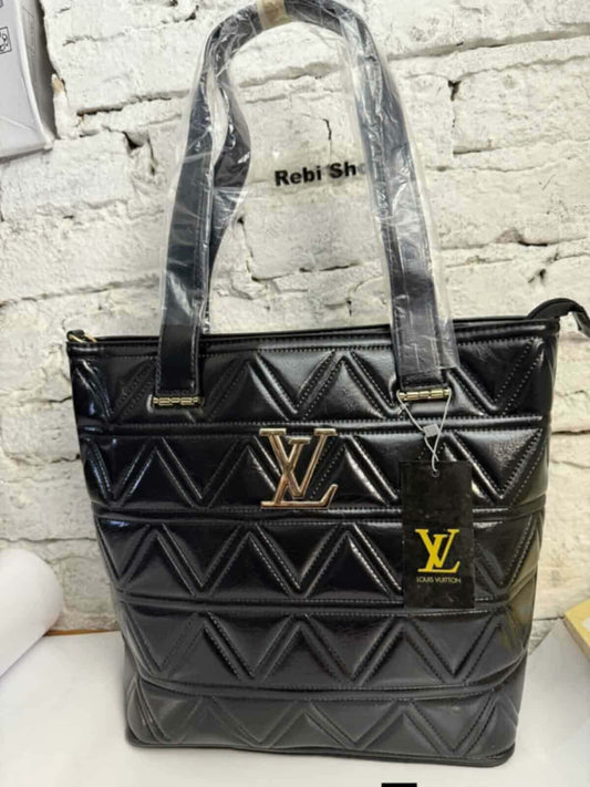 [F] duża torebka lakierek